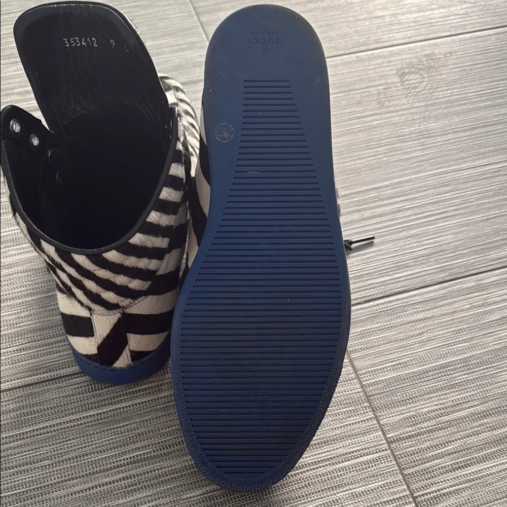 Gucci Men's Shoe Pony Stripe Black / White Blue Sole High Top Sneaker 9G (US 10) - Picture 8 of 11